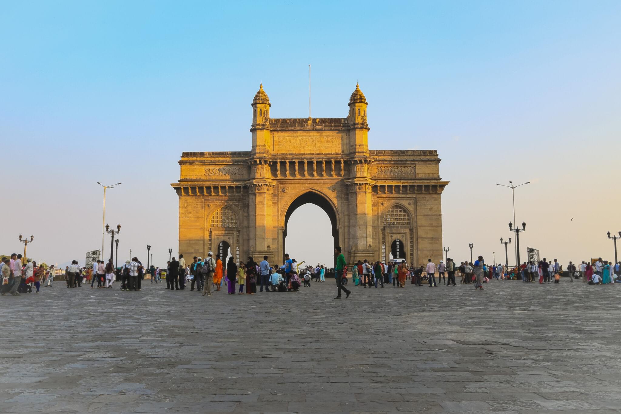 Mumbai City On The Move | See_Zee Tours
